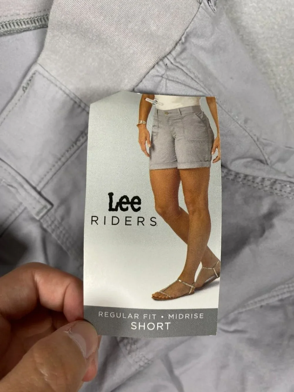 Lee Riders Womens Midrise Shorts 22M Gray Sleet Reg Fit Comfortable Stylish NWT